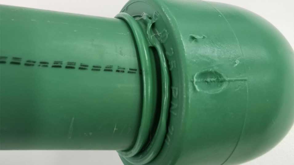 PPR pipe welding socket is not in place