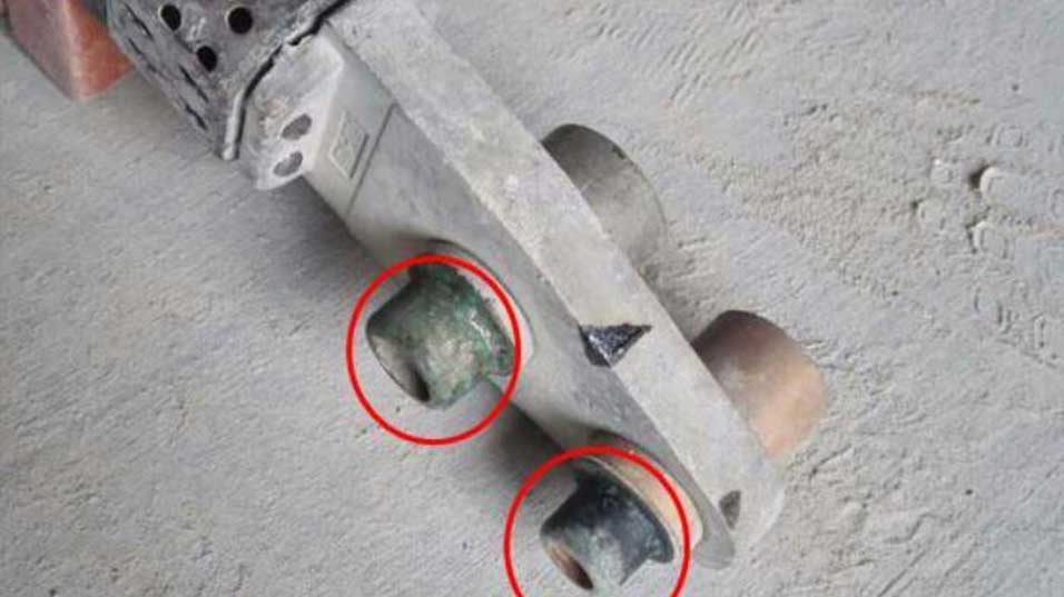 Socket welding mold aging damage